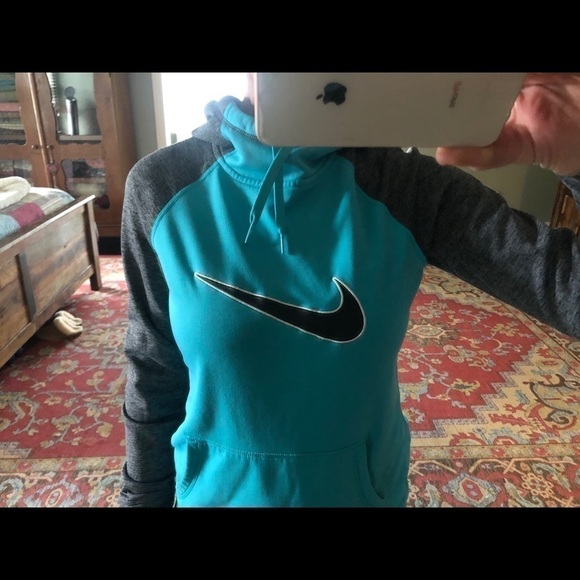 Nike hoodie - Picture 5 of 6